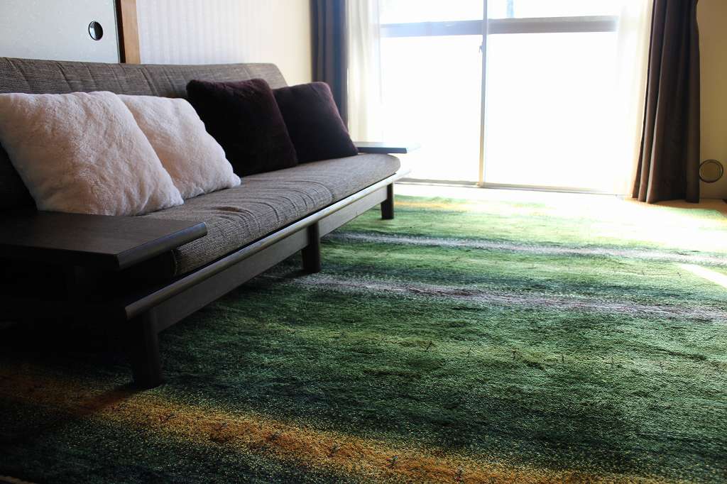 ギャッベと暮らす~ゾランヴァリギャッベ新作展2019~ | マルカ木工