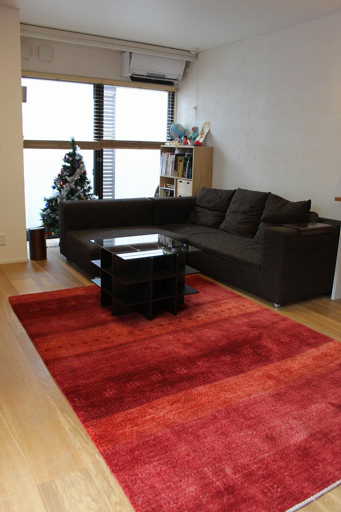 ギャッベと暮らす~ゾランヴァリギャッベ新作展2019~ | マルカ木工