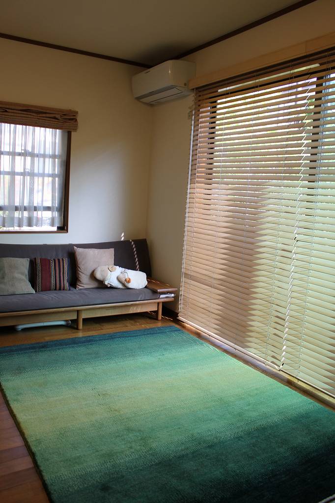 ギャッベと暮らす~ゾランヴァリギャッベ新作展2019~ | マルカ木工