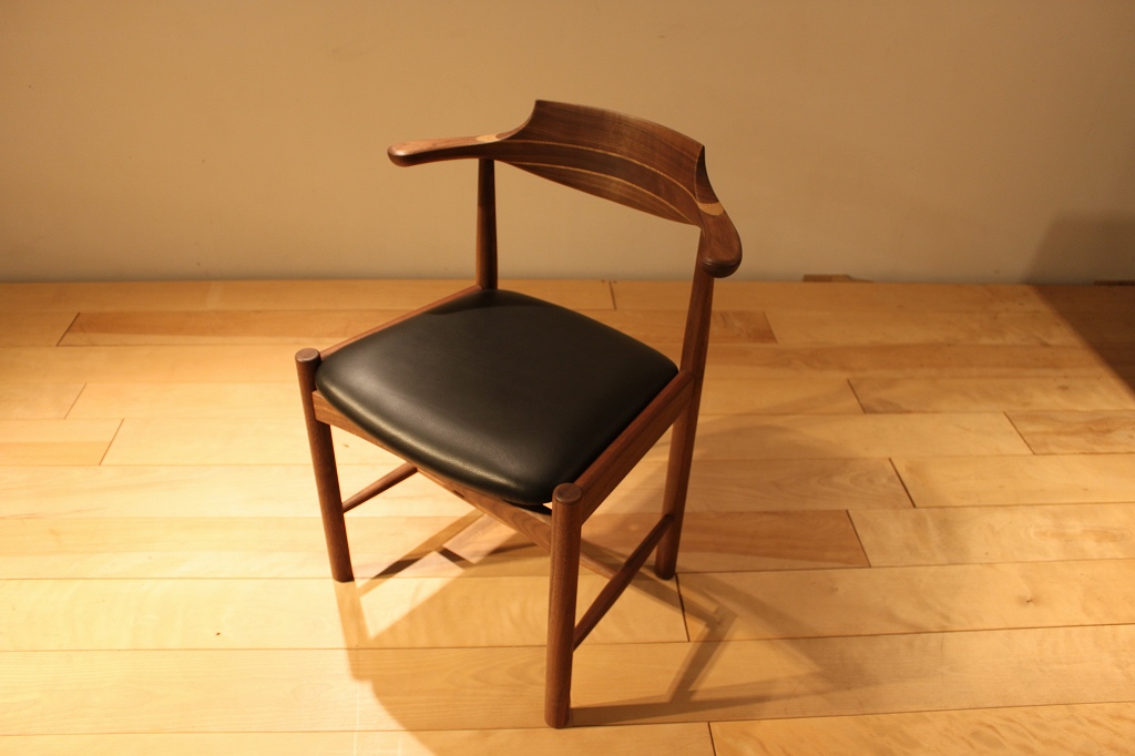 シズクル | Chair | Products | マルカ木工