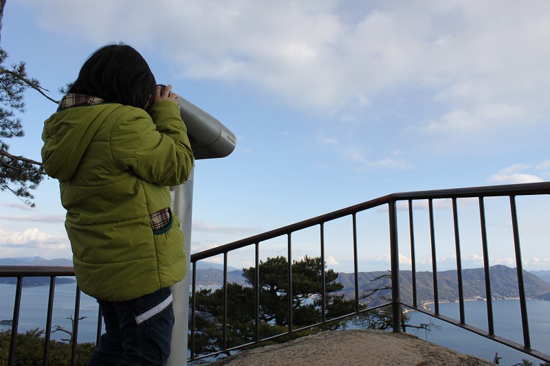 島が見える | 新春のお慶びを申し上げます。 | マルカ日記 | マルカ木工