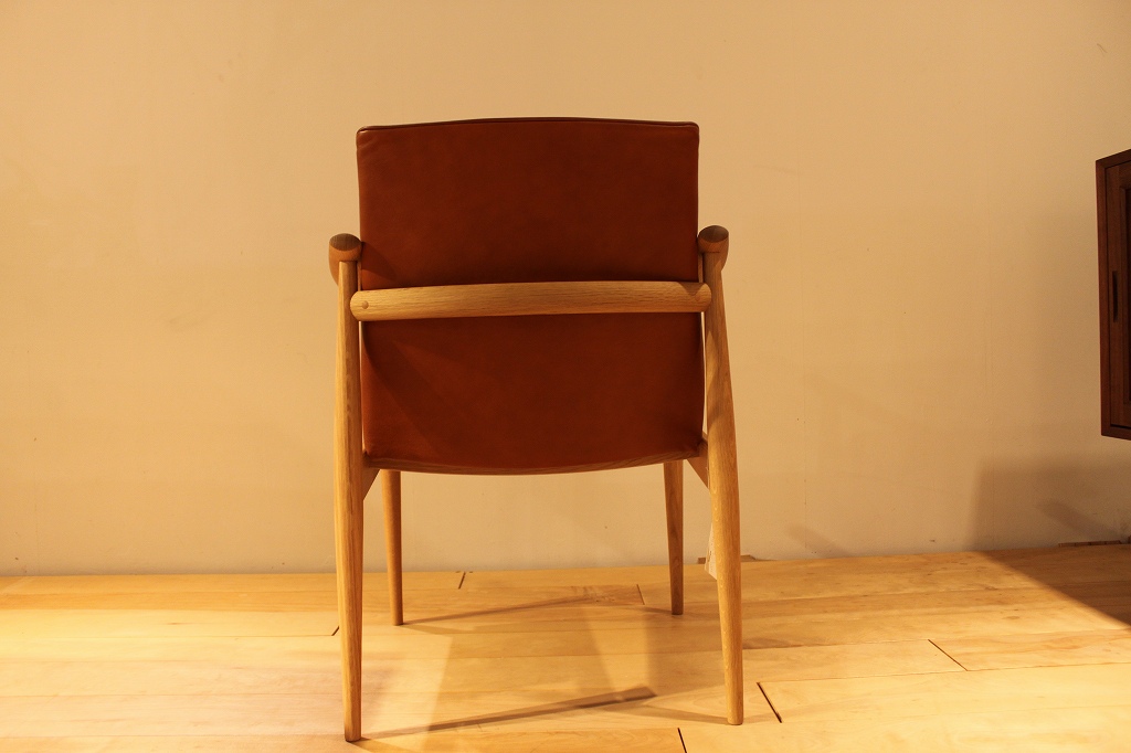 製品写真2 | geppo LDチェア | Chair | Products | マルカ木工