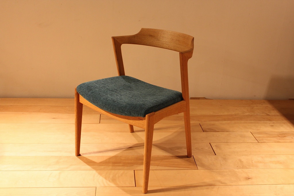 製品写真1 | geppo シードチェア | Chair | Products | マルカ木工