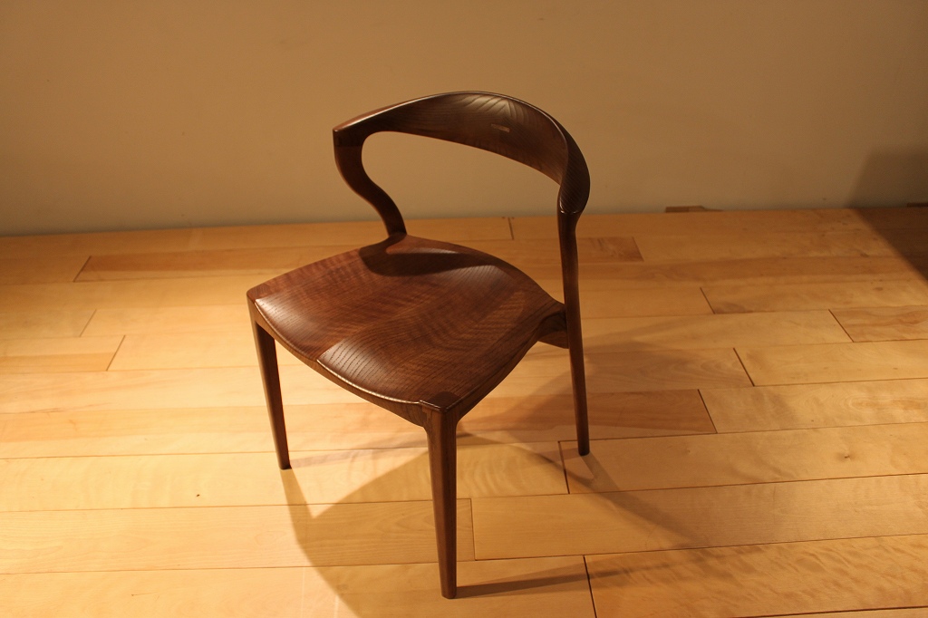 製品写真1 | KAMUIチェア | Chair | Products | マルカ木工