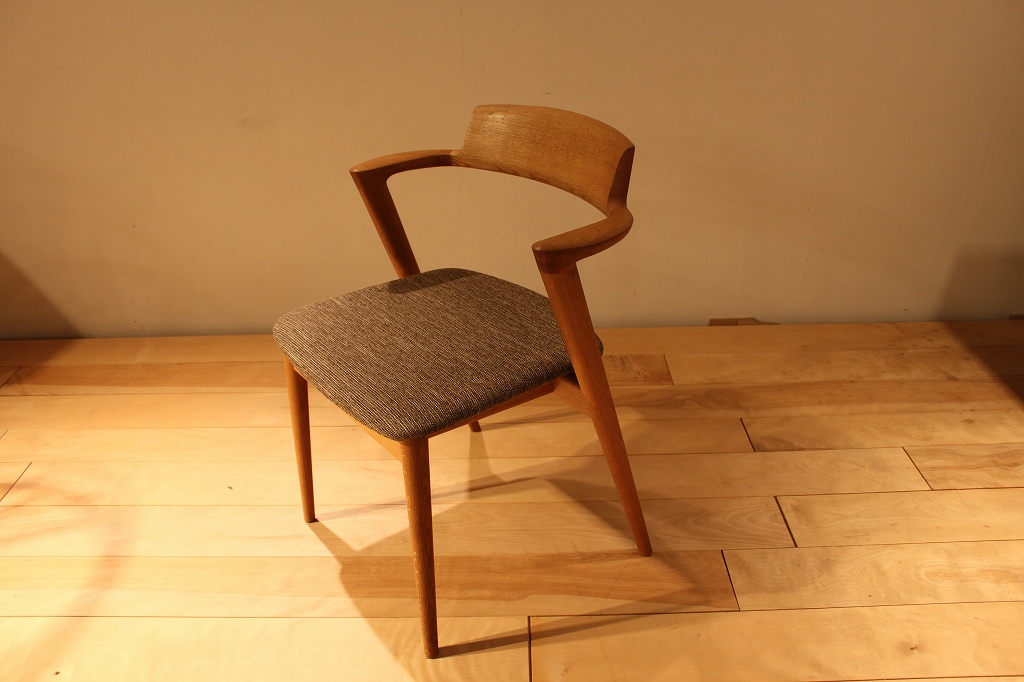 製品写真1 | seoto Dチェア | Chair | Products | マルカ木工