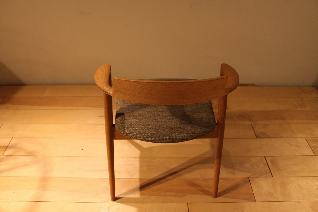 製品写真3 | seoto Dチェア | Chair | Products | マルカ木工