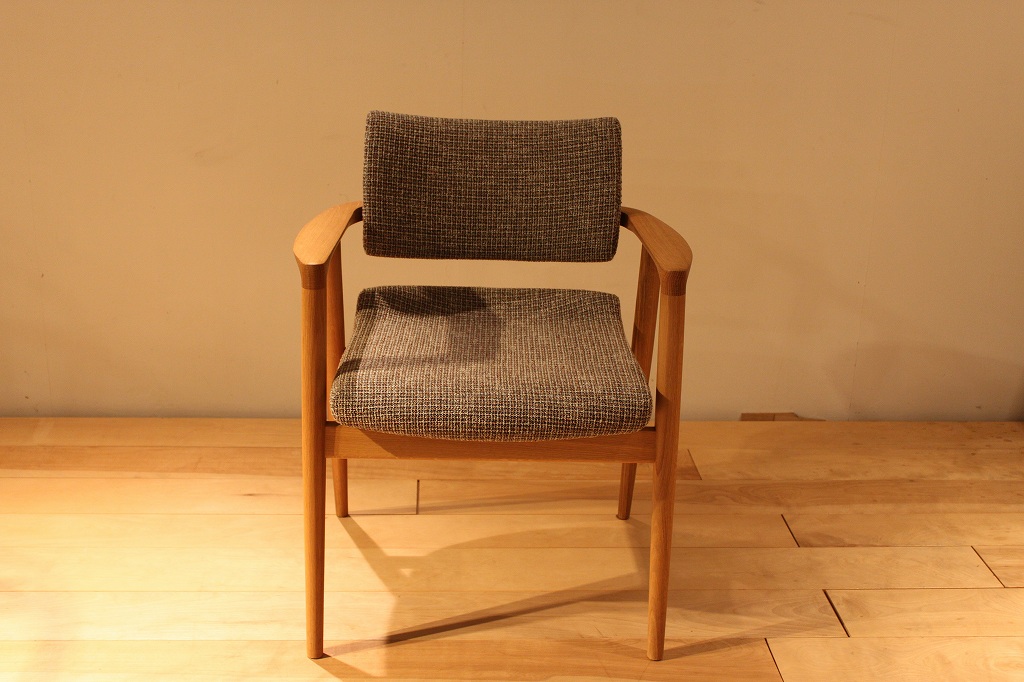 製品写真2 | seoto EXアームチェア | Chair | Products　セオト | マルカ木工