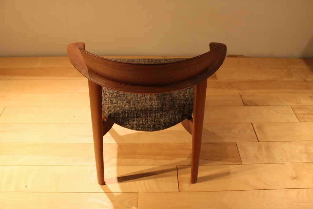製品写真3 | SOFセミアーム | Chair | Products | マルカ木工