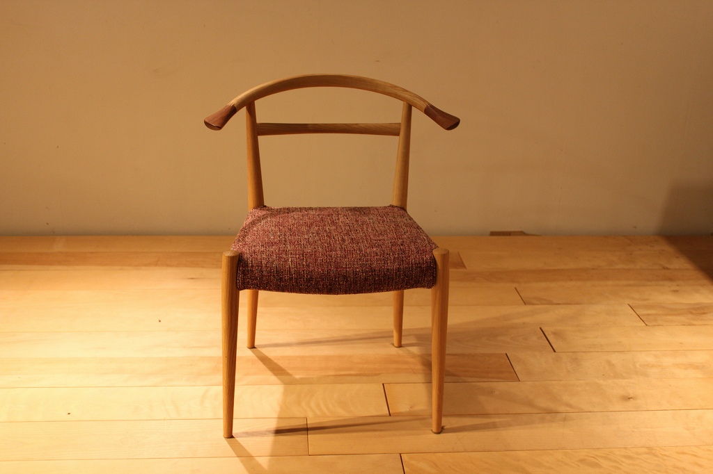 製品写真2 | WOC-131 | Chair | Products | マルカ木工