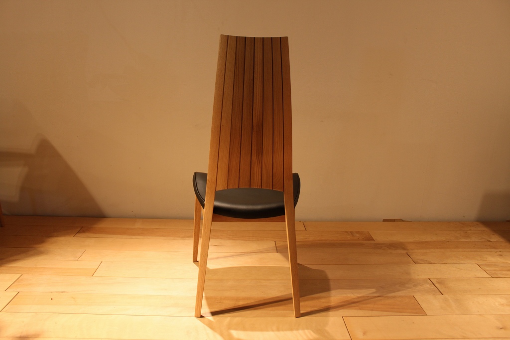 製品写真2 | WHITE WOOD  WOC-134／164チェア | Chair | Products　ハイバックチェア＆ミドルバックチェア | マルカ木工