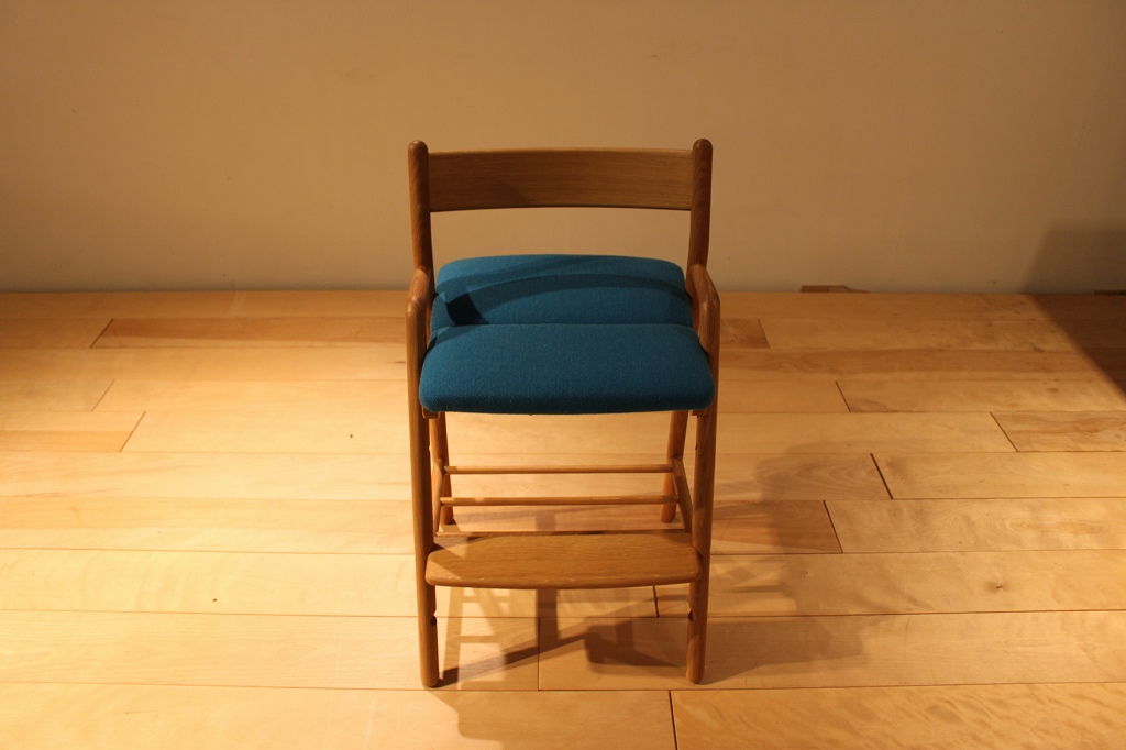 製品写真2 | コブリナデスクチェア | Chair | Products | マルカ木工