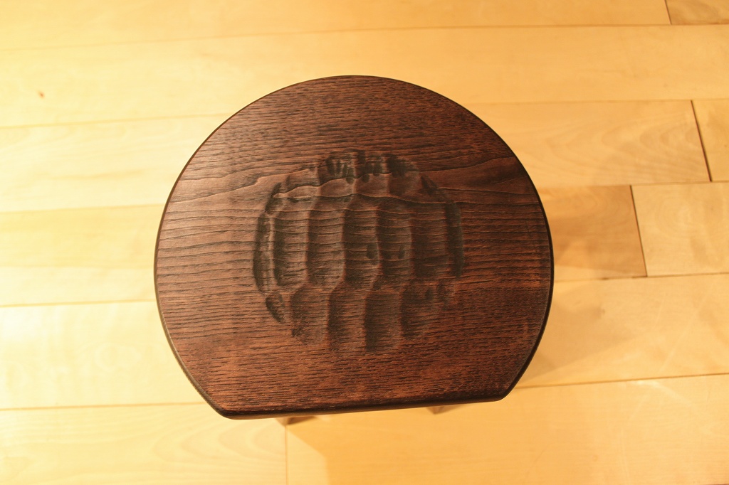製品写真3 | 栗あずきスツール | Chair | Products | マルカ木工