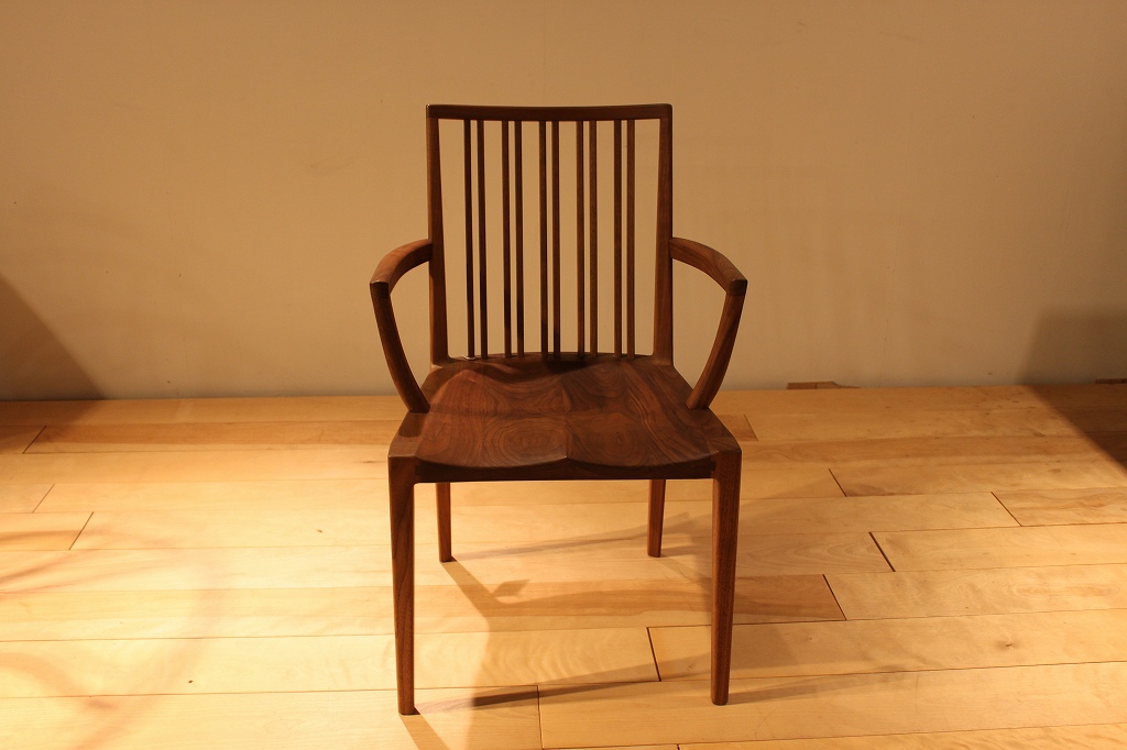 製品写真2 | 和坐アームチェア | Chair | Products | マルカ木工