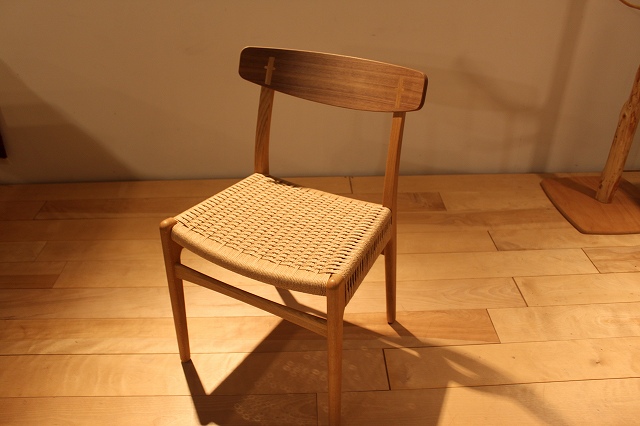 製品写真2 |  CH23| Chair | Products | マルカ木工