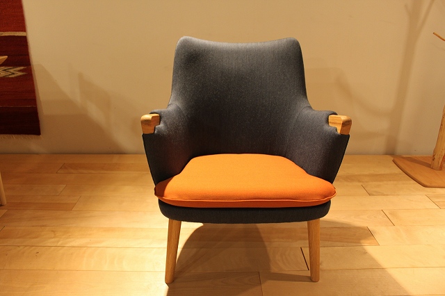 製品写真1 |  CH71| Chair | Products | マルカ木工