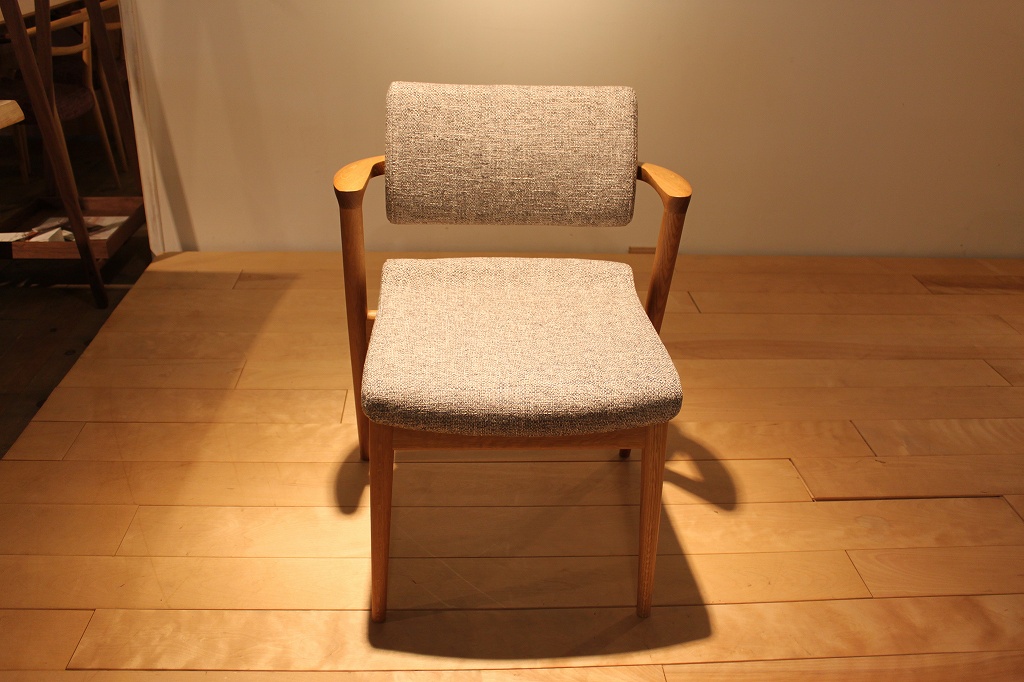 製品写真2 | seoto EXセミアームチェア | Chair | Products　セオト | マルカ木工