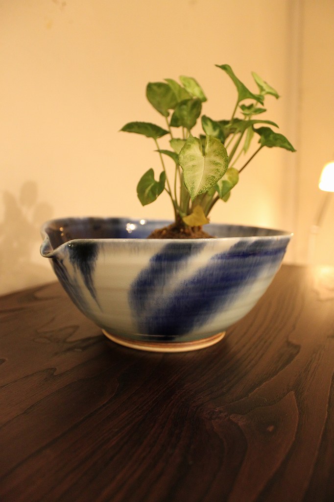 「あずきとあお」　～家具と磁器の作家展～２０１６ | マルカ木工