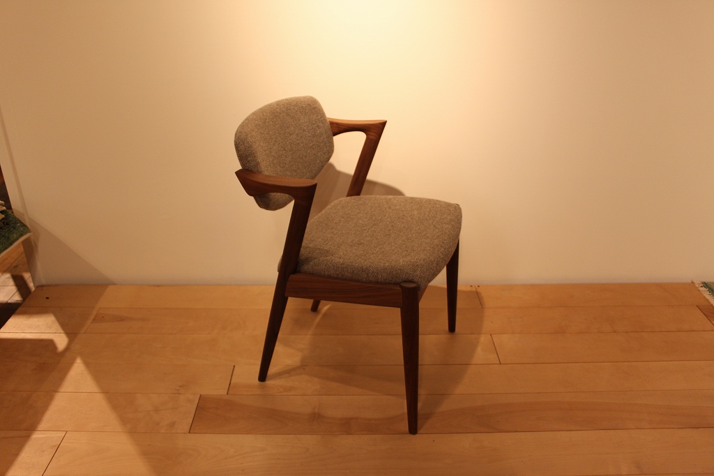 製品写真5 | No42 | Chair | Products | マルカ木工