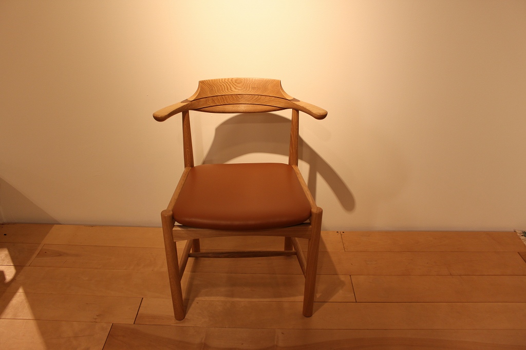 製品写真4 | シズクル | Chair | Products | マルカ木工