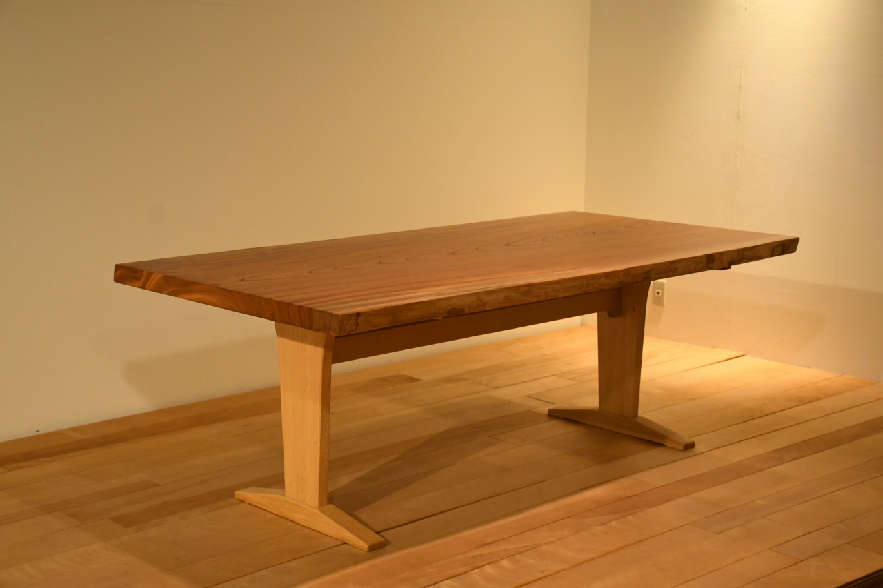 ケヤキ　１９５０一枚板テーブル | マルカ木工