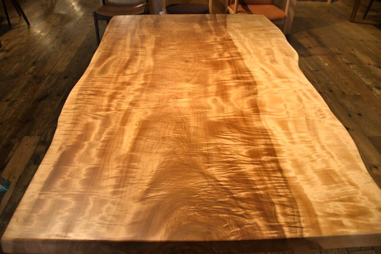 1500栃一枚板テーブル | Table | Products | マルカ木工