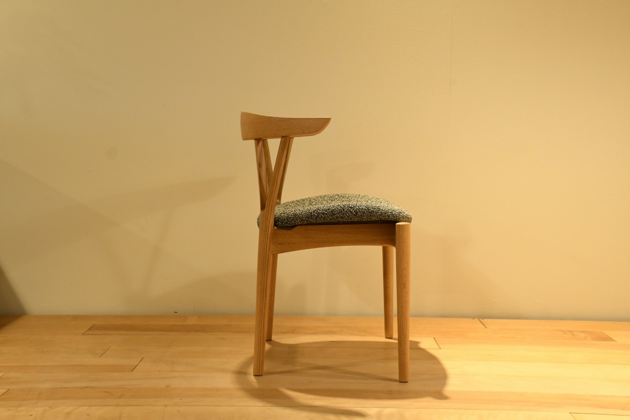 製品写真3 | SCOP   ピースチェア| Chair | Products | マルカ木工