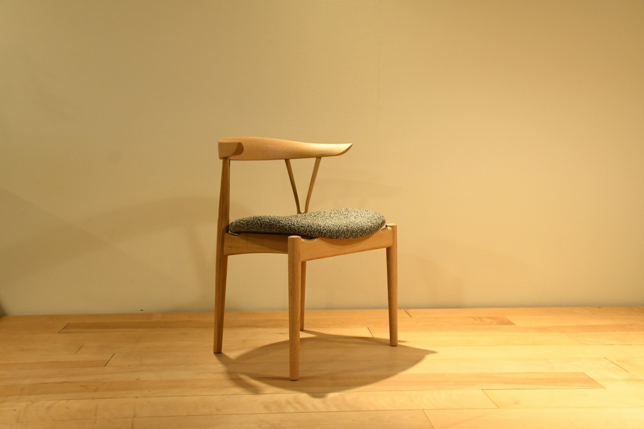 製品写真4 | SCOP   ピースチェア| Chair | Products | マルカ木工