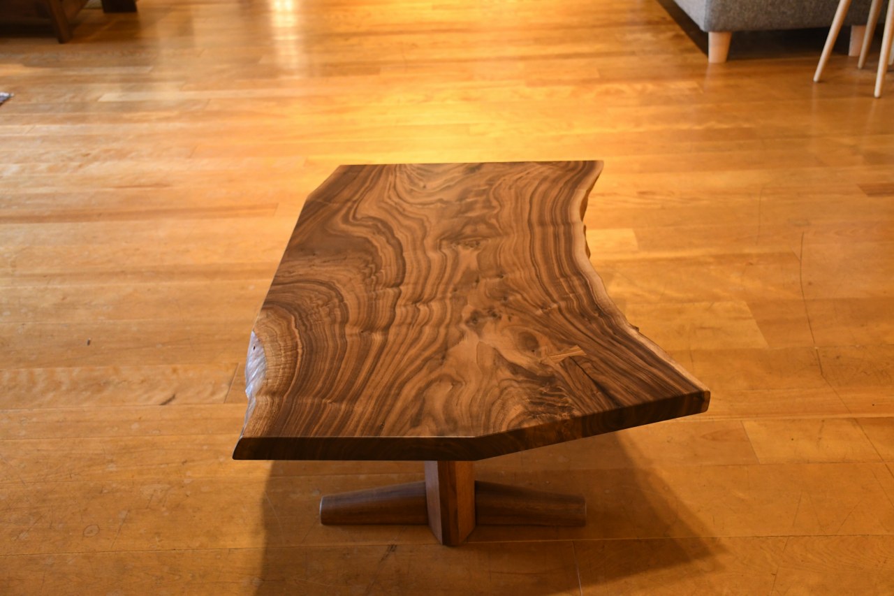 ウォールナット　1000一枚板ローテーブル | マルカ木工